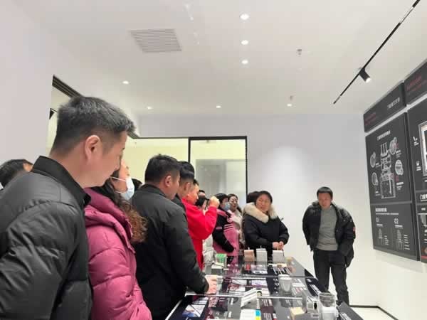 开开木门